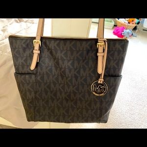 Michael Kors tote